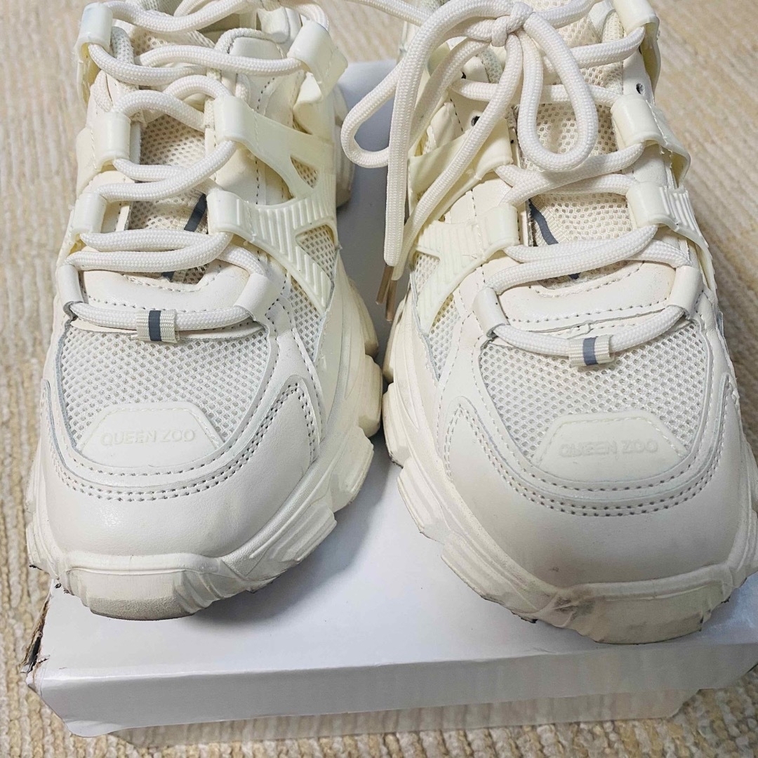 ZOZO volume sneakers えだ しまむら tarosuの通販 by ayss'shop｜ゾゾならラクマ