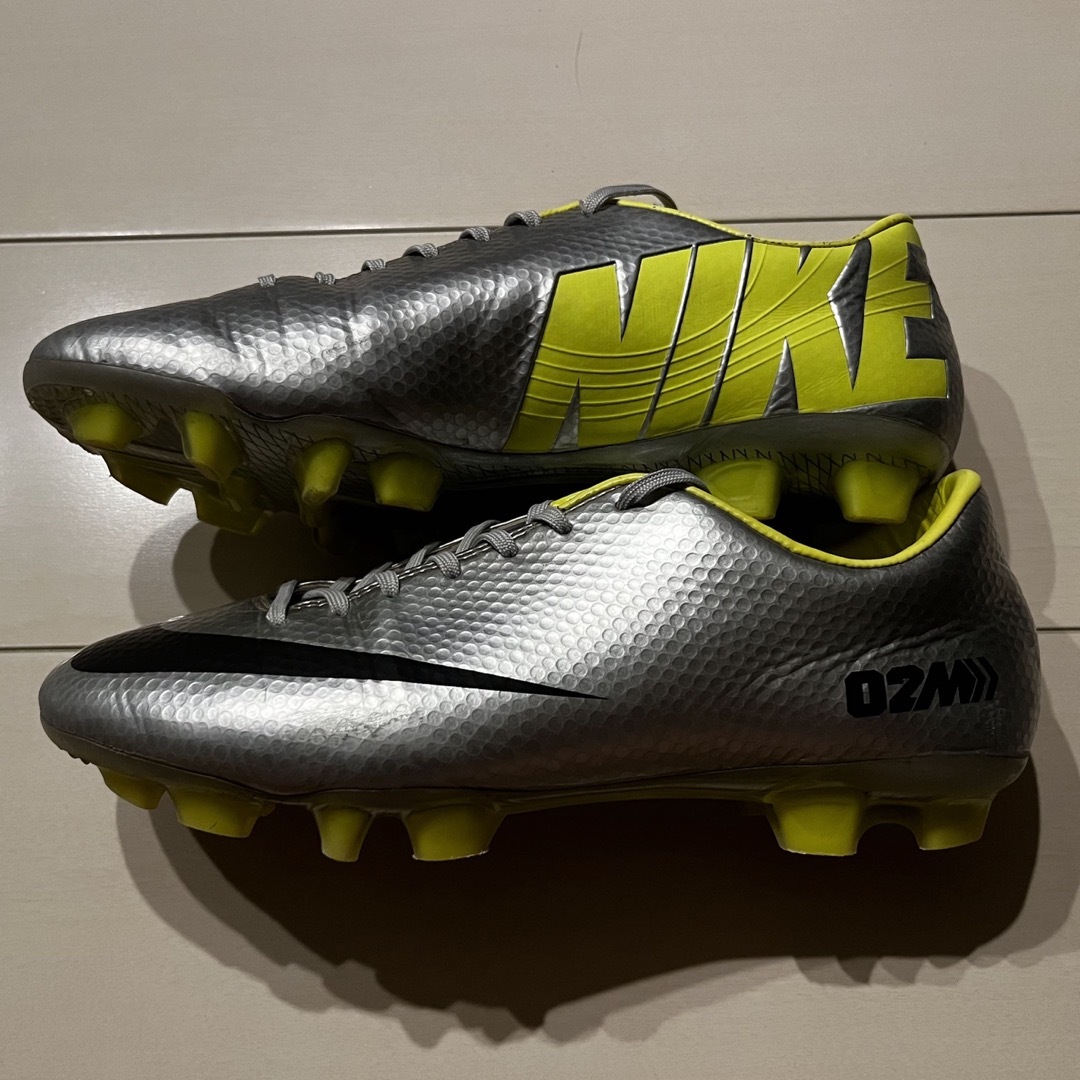 サッカースパイク マーキュリアルヴェイパー9 HG 25.5㎝ - シューズ
