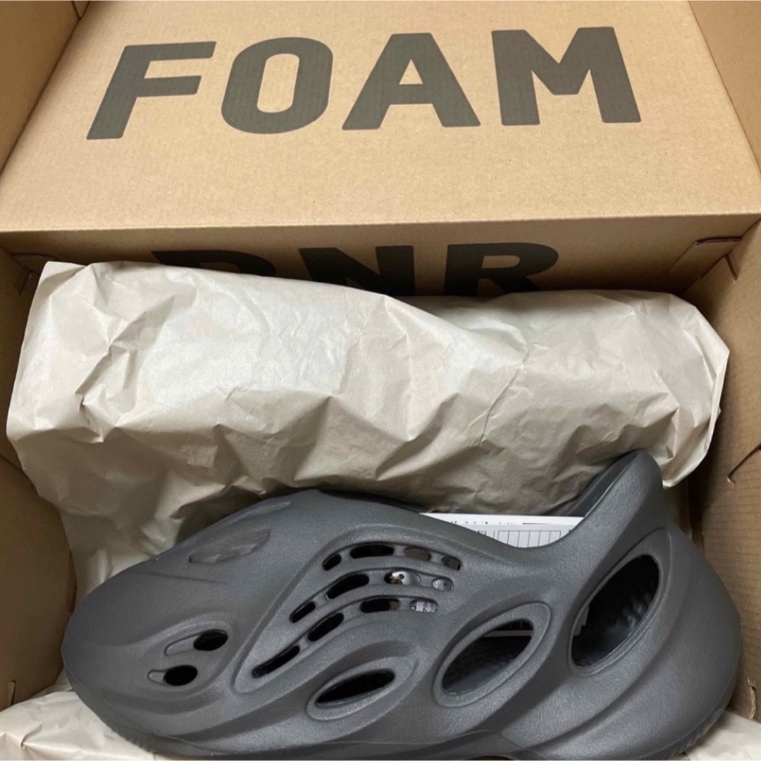 adidas YEEZY FOAM RUNNER “CARBON” 28.5cm