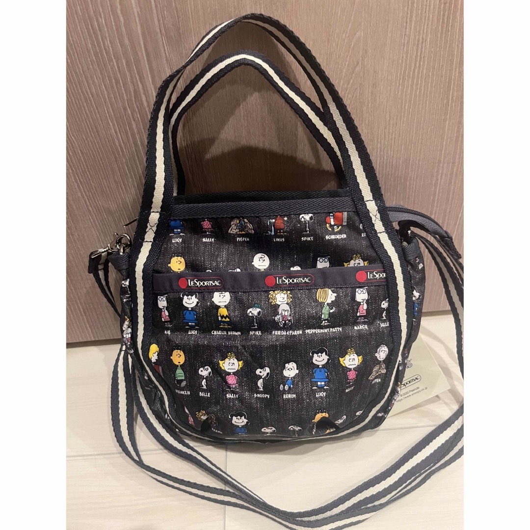 【新品】 LeSportsac ハンドバッグ　ショルダー　ピーナッツオールスター