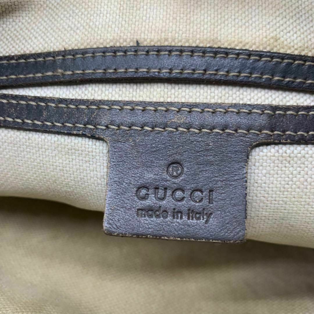 Gucci(グッチ)のグッチ PVC ショルダーバック GG柄 サコッシュ グレー メンズのバッグ(ショルダーバッグ)の商品写真