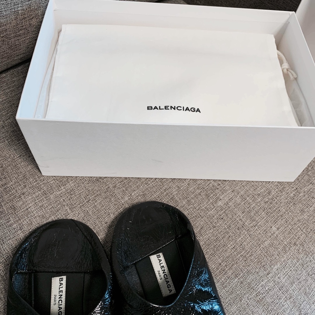 Balenciaga(バレンシアガ)のbalenciaga  バブーシュ　シューズ　37 バレンシアガ　フローレント レディースの靴/シューズ(サンダル)の商品写真