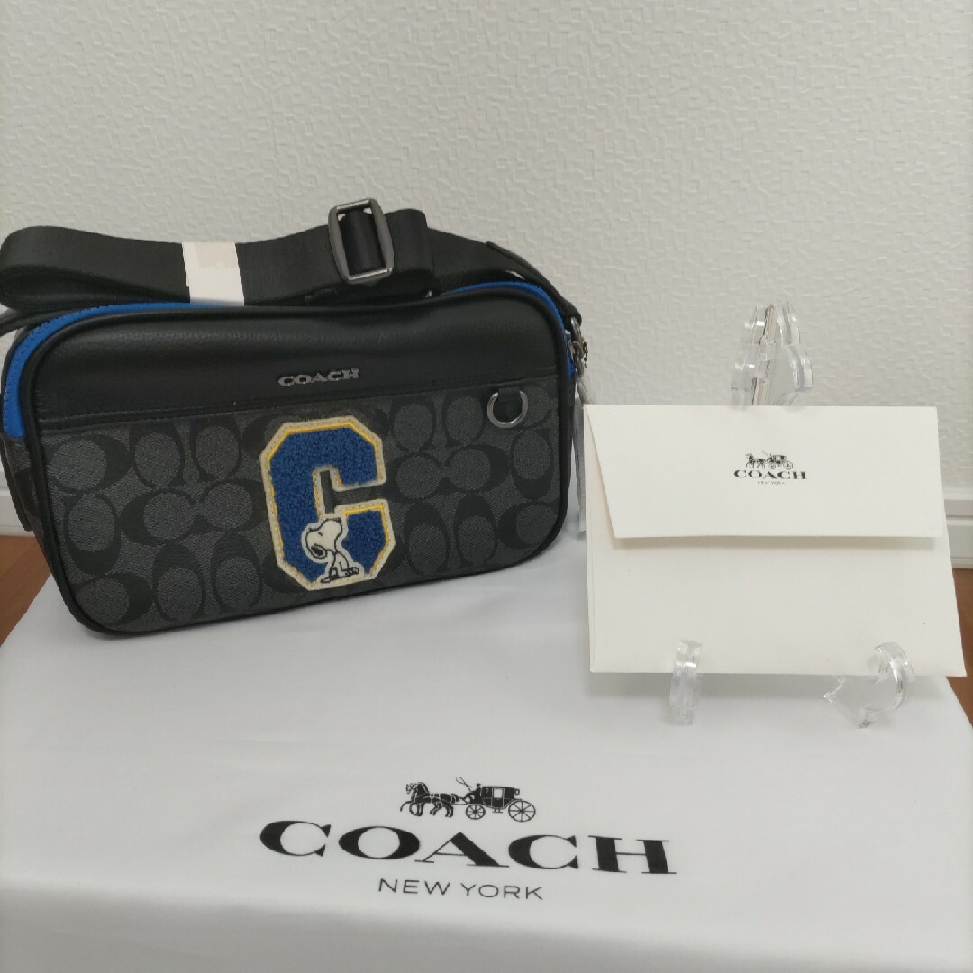 COACH コーチ グラハム クロスボディ スヌーピー ショルダーバッグ 黒