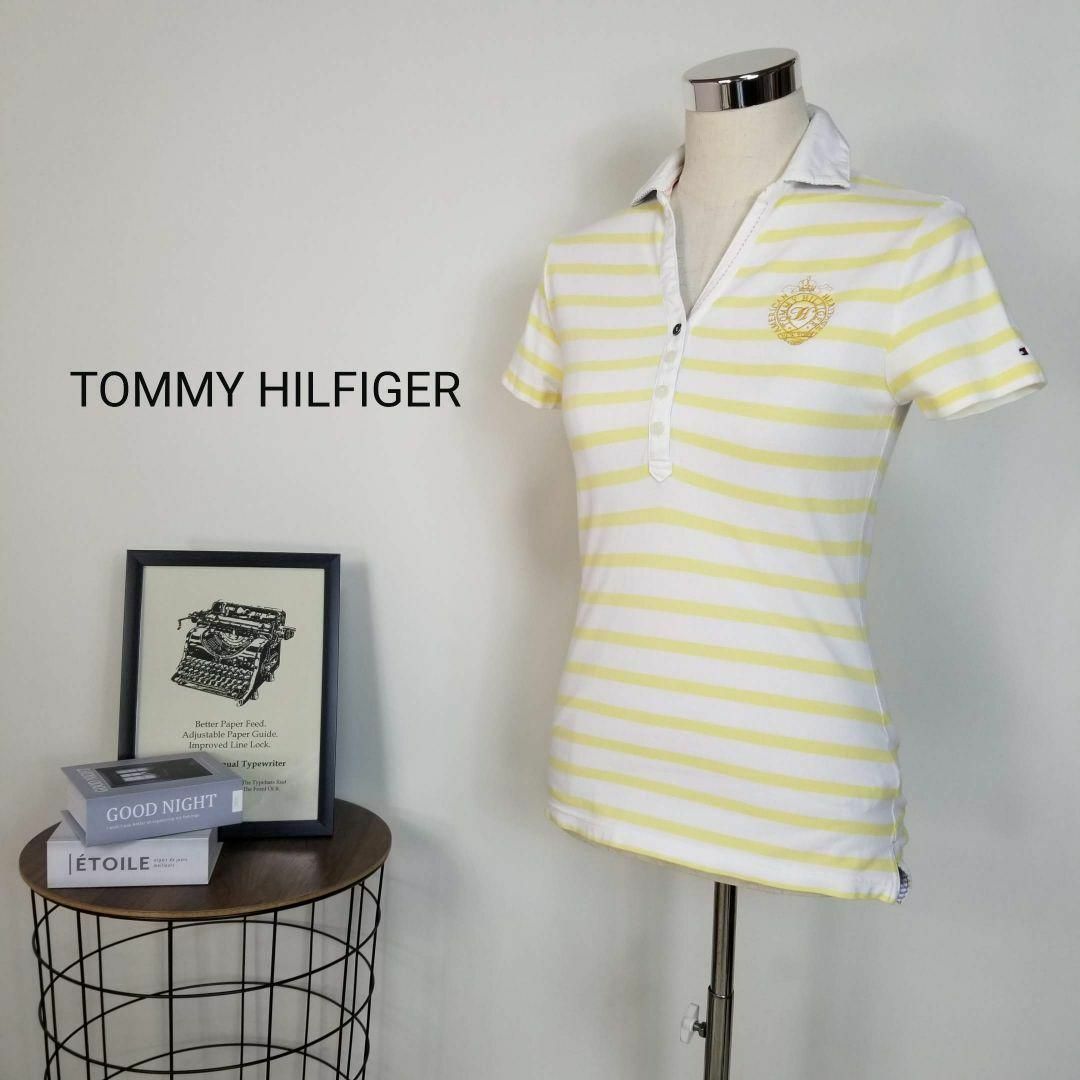 TOMMY HILFIGER(トミーヒルフィガー)のTOMMY HILFIGERエンブレム刺繍オープンカラー鹿の子ポロシャツM白黄 レディースのトップス(ポロシャツ)の商品写真