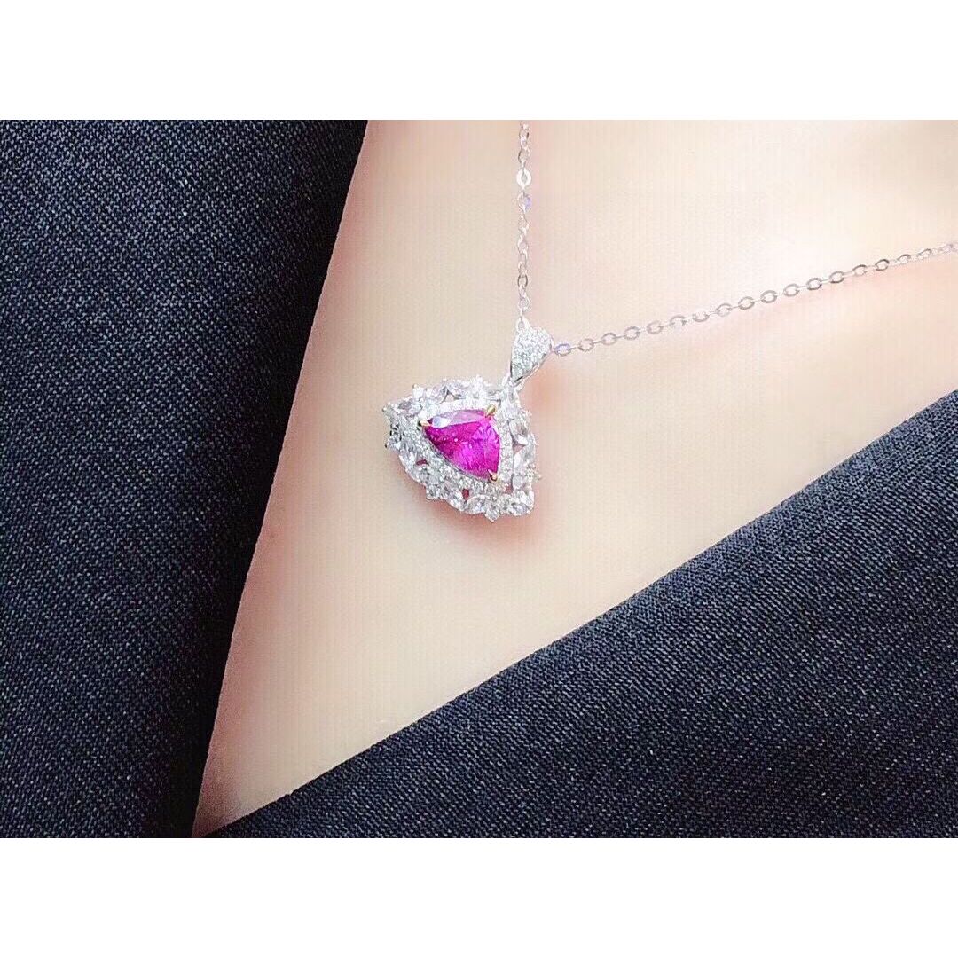 天然 ルビー ダイヤモンド  ペンダントトップ 0.98ct k18 ¥