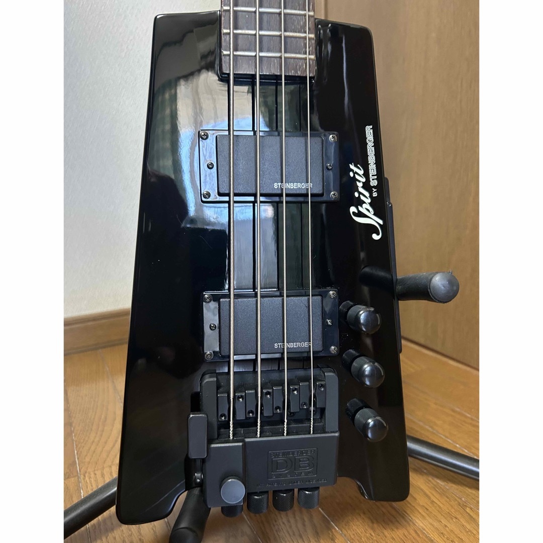 STEINBERGER(スタインバーガー)のスタインバーガースピリットベースXT-2DB美品　ドロップDチューナー搭載モデル 楽器のベース(エレキベース)の商品写真