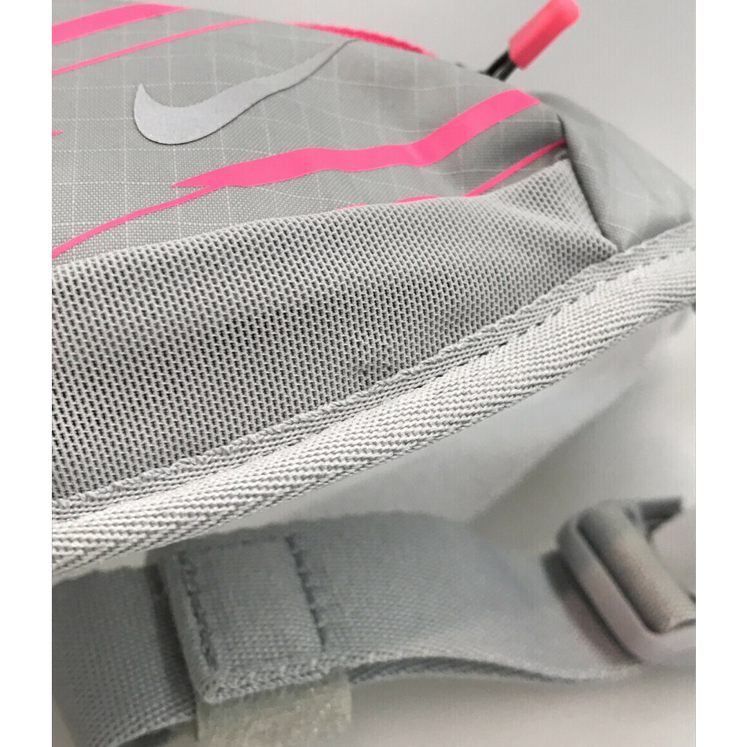 NIKE(ナイキ)のナイキ NIKE ミニボディバッグ スポーツバッグ    ユニセックス レディースのバッグ(ボディバッグ/ウエストポーチ)の商品写真