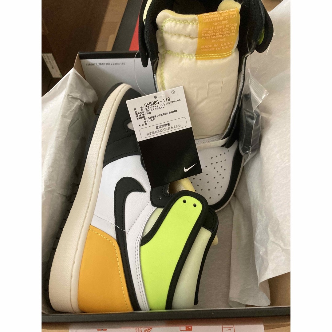 NIKE(ナイキ)の26.5 Nike Air Jordan 1 High OG Volt Gold メンズの靴/シューズ(スニーカー)の商品写真