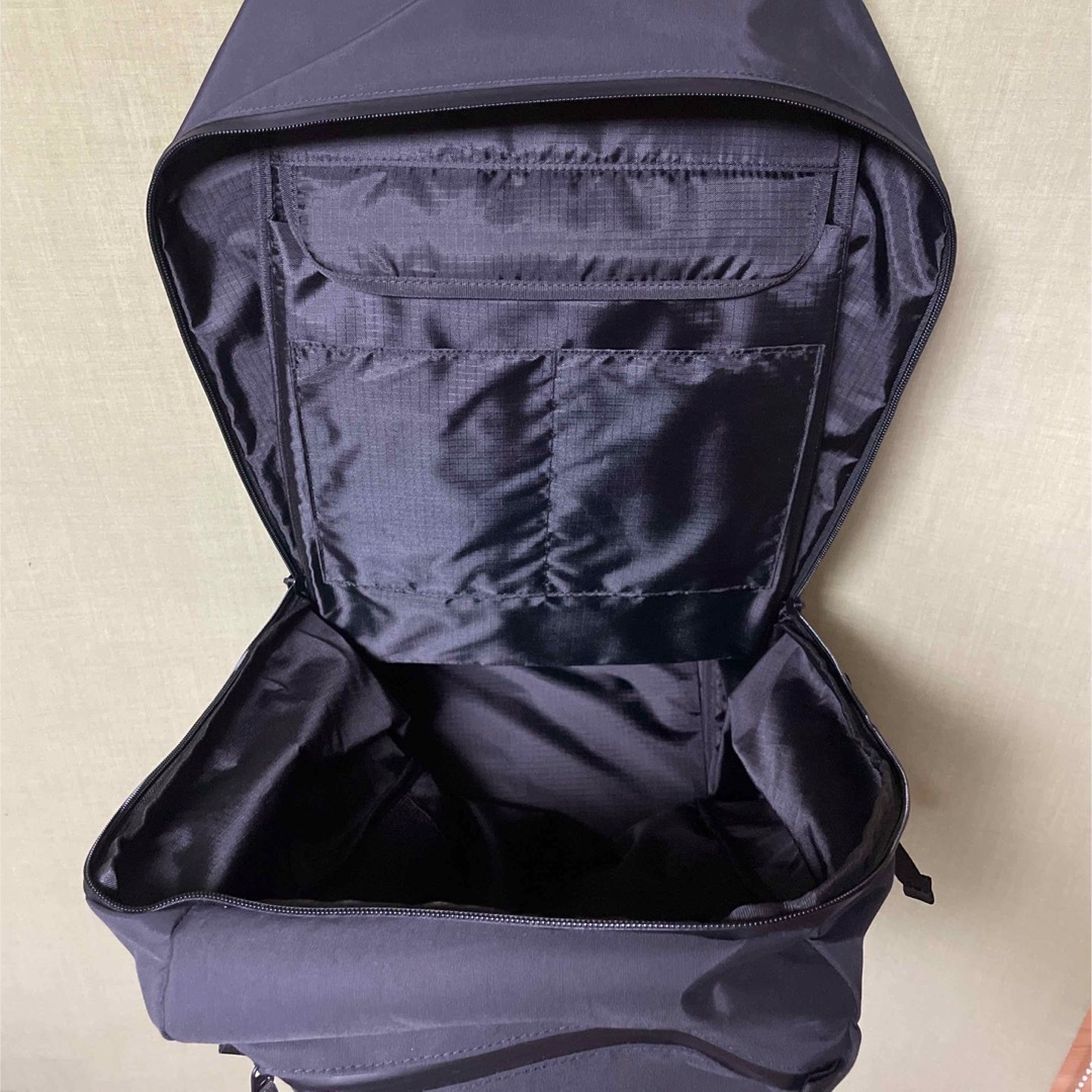 UNIQLO(ユニクロ)のファンクショナルバックパック +S メンズのバッグ(バッグパック/リュック)の商品写真