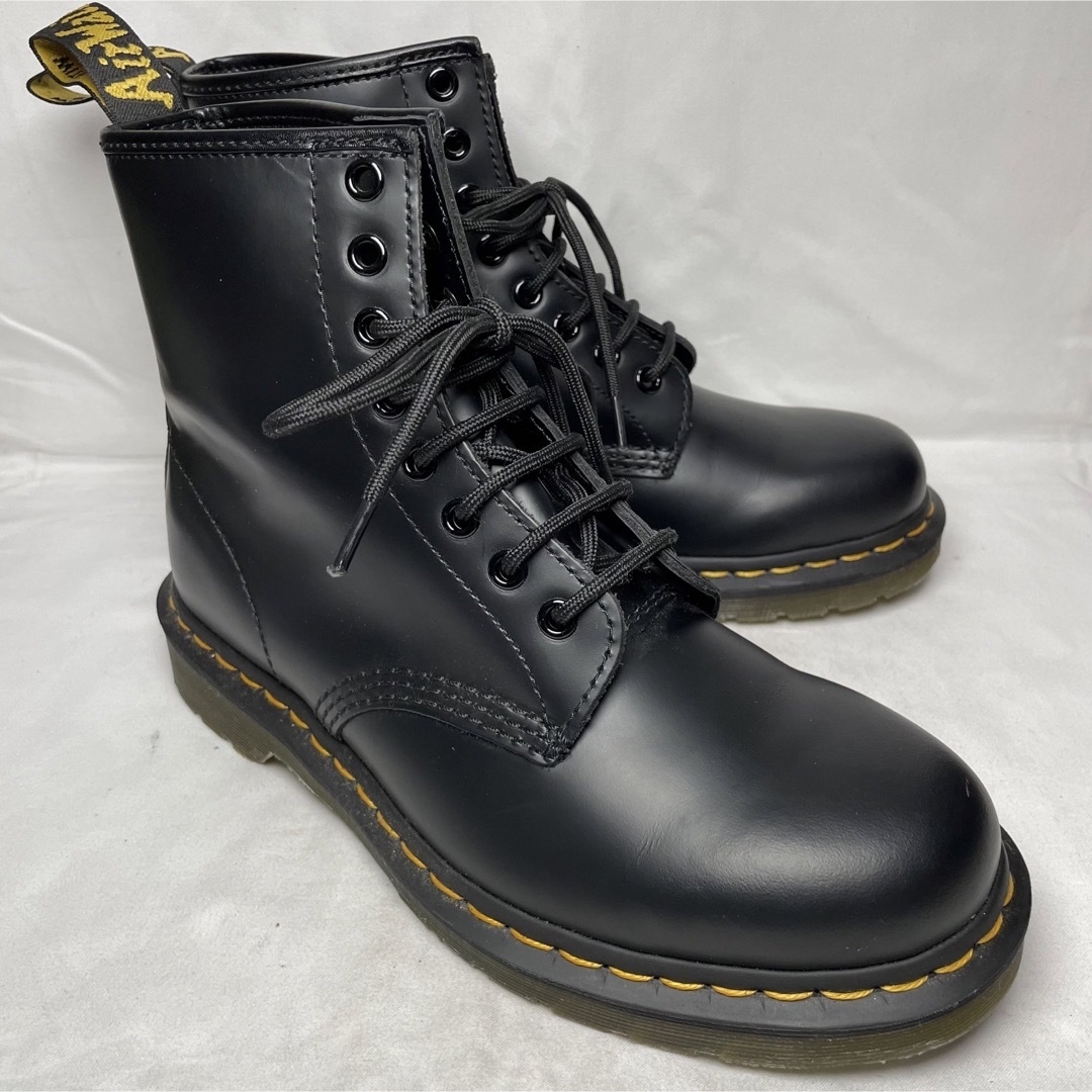 Dr.Martens(ドクターマーチン)の【定番】Dr.Martens 1460 8ホール レースアップ ユニセックス レディースの靴/シューズ(ブーツ)の商品写真