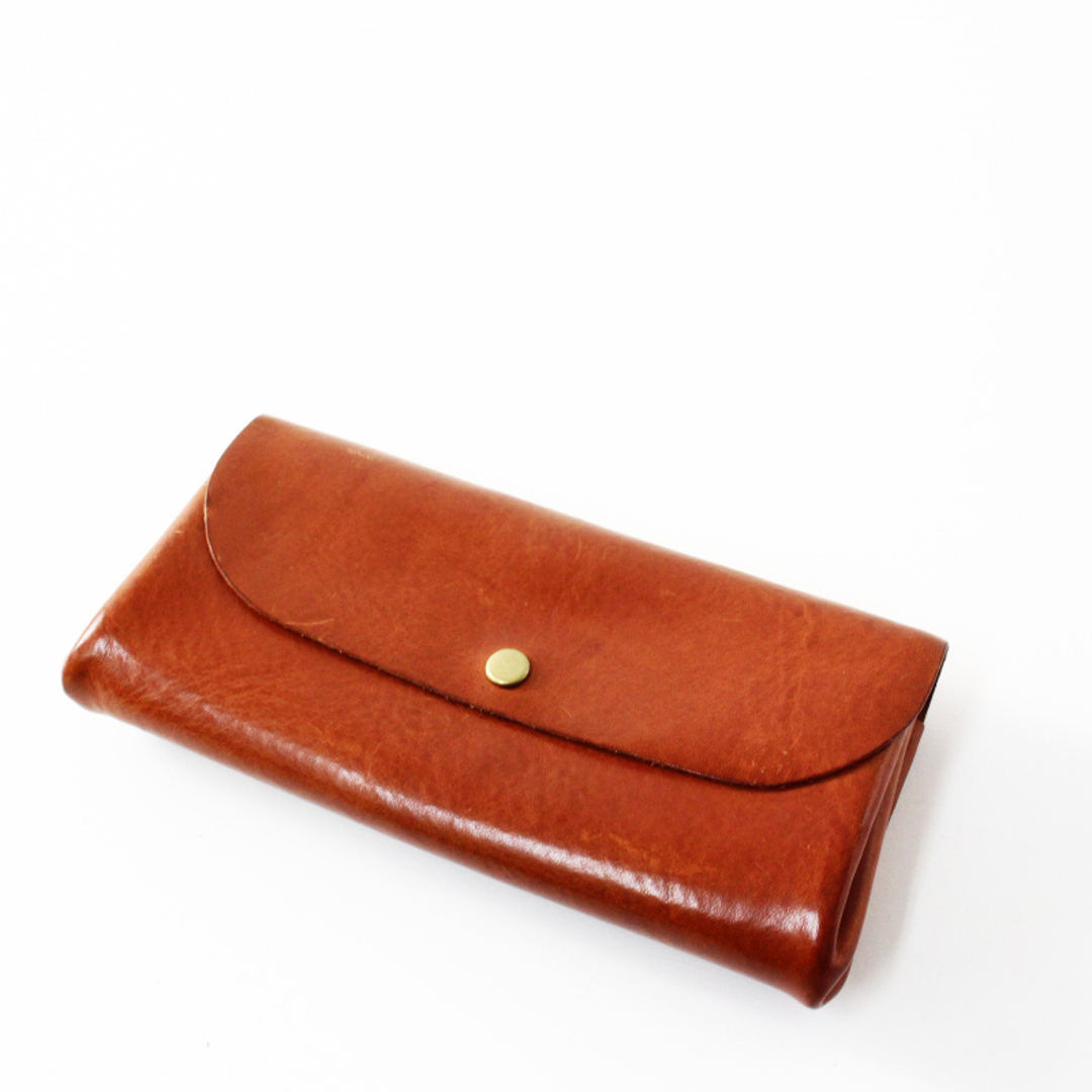 アナロジコ analogico カシメ レザーフラップ長財布 /ブラウン チャ