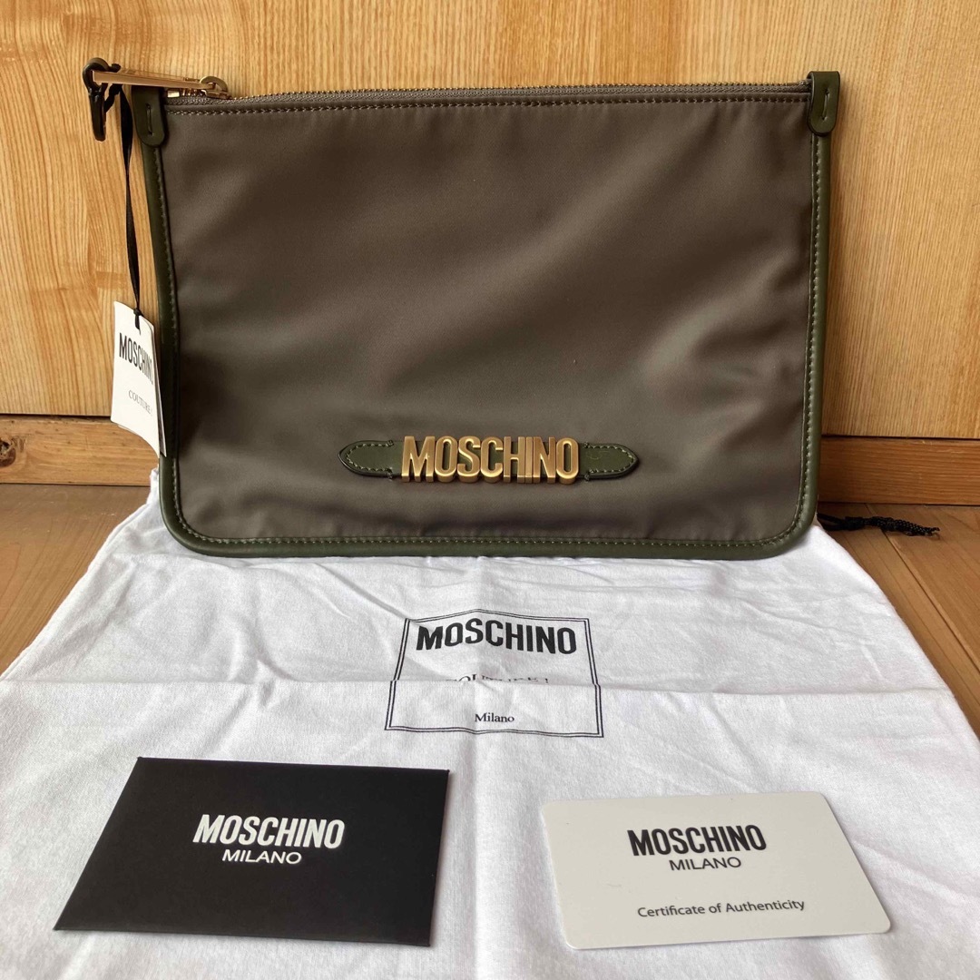 MOSCHINO - 【未使用】モスキーノ 7B8403 ナイロン レザー クラッチ