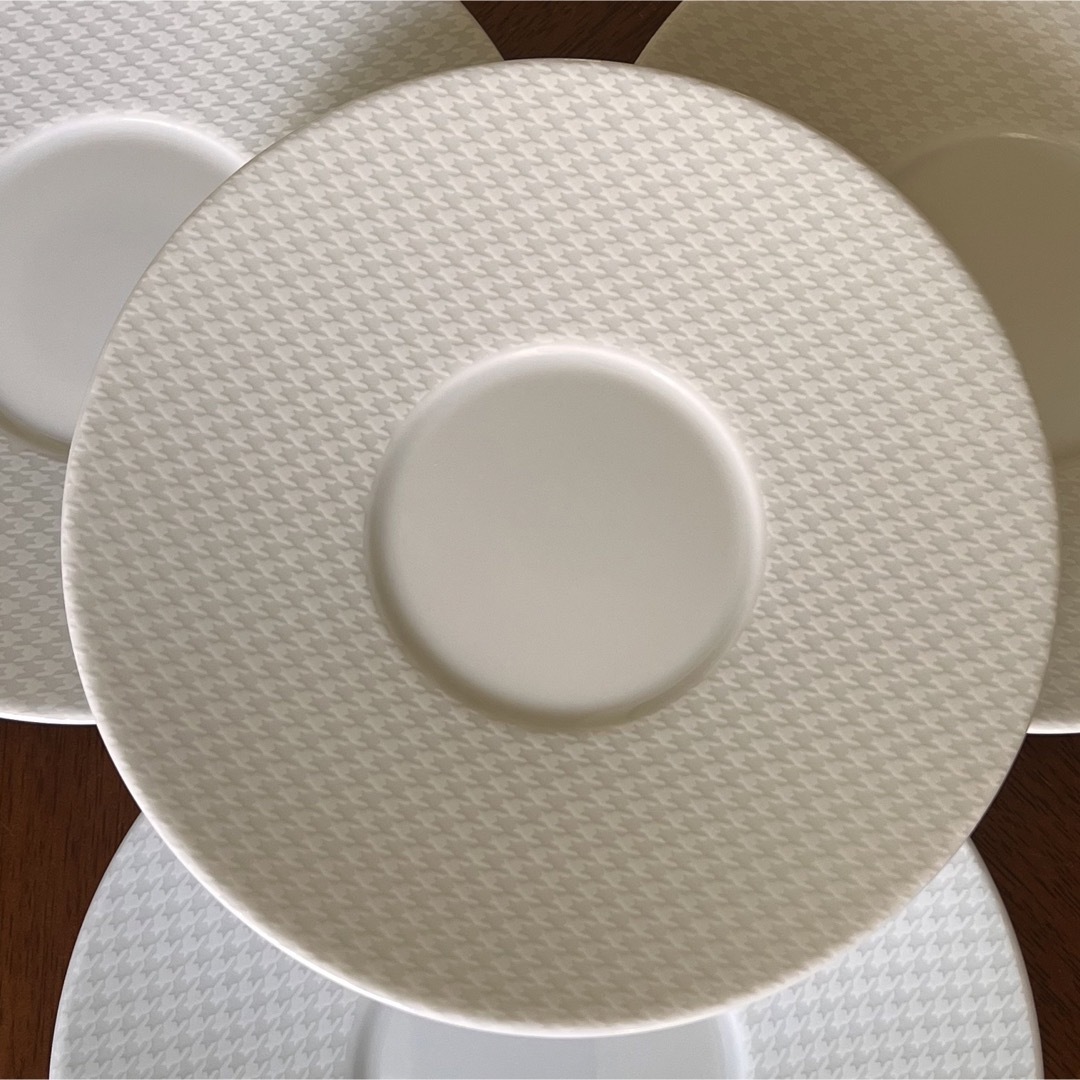 未使用美品】レイノー☆チェック☆ケーキ皿 4枚 - 食器