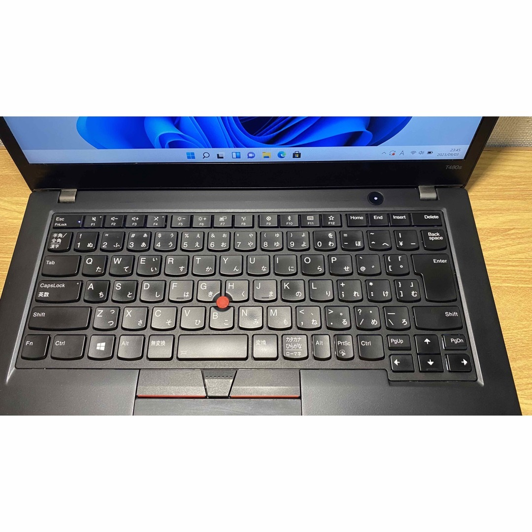人気沸騰】 Thinkpad Officeあり サクサク動く ⑥ SSD256 Corei7 人気沸騰】 Thinkpad Officeあり サクサク動く ⑥ SSD256 Corei7