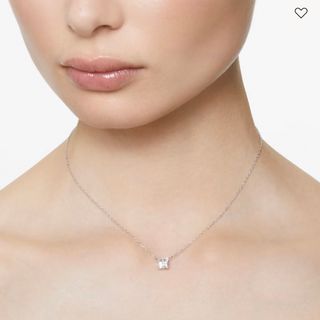 スワロフスキー(SWAROVSKI)のSWAROVSKI ネックレス(ネックレス)