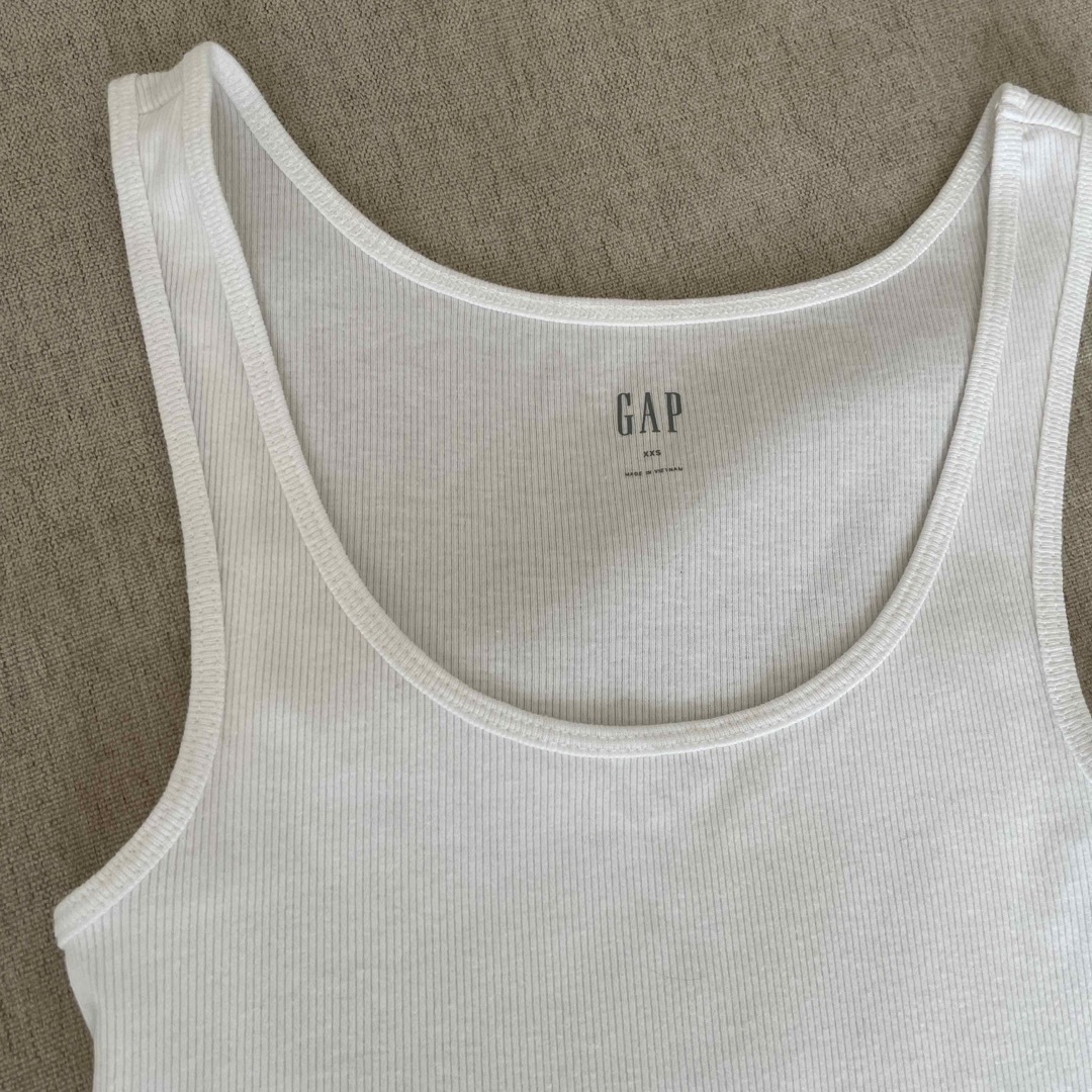 GAP(ギャップ)のGAPタンクトップ試着のみ レディースのトップス(タンクトップ)の商品写真