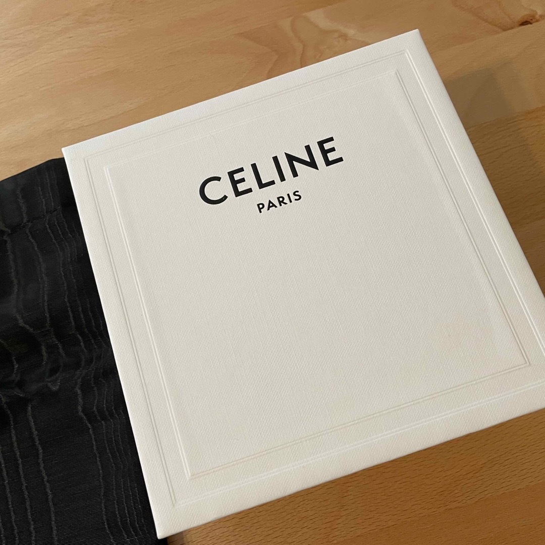 celine(セリーヌ)の新品セリーヌ箱、巾着 レディースのファッション小物(ポーチ)の商品写真