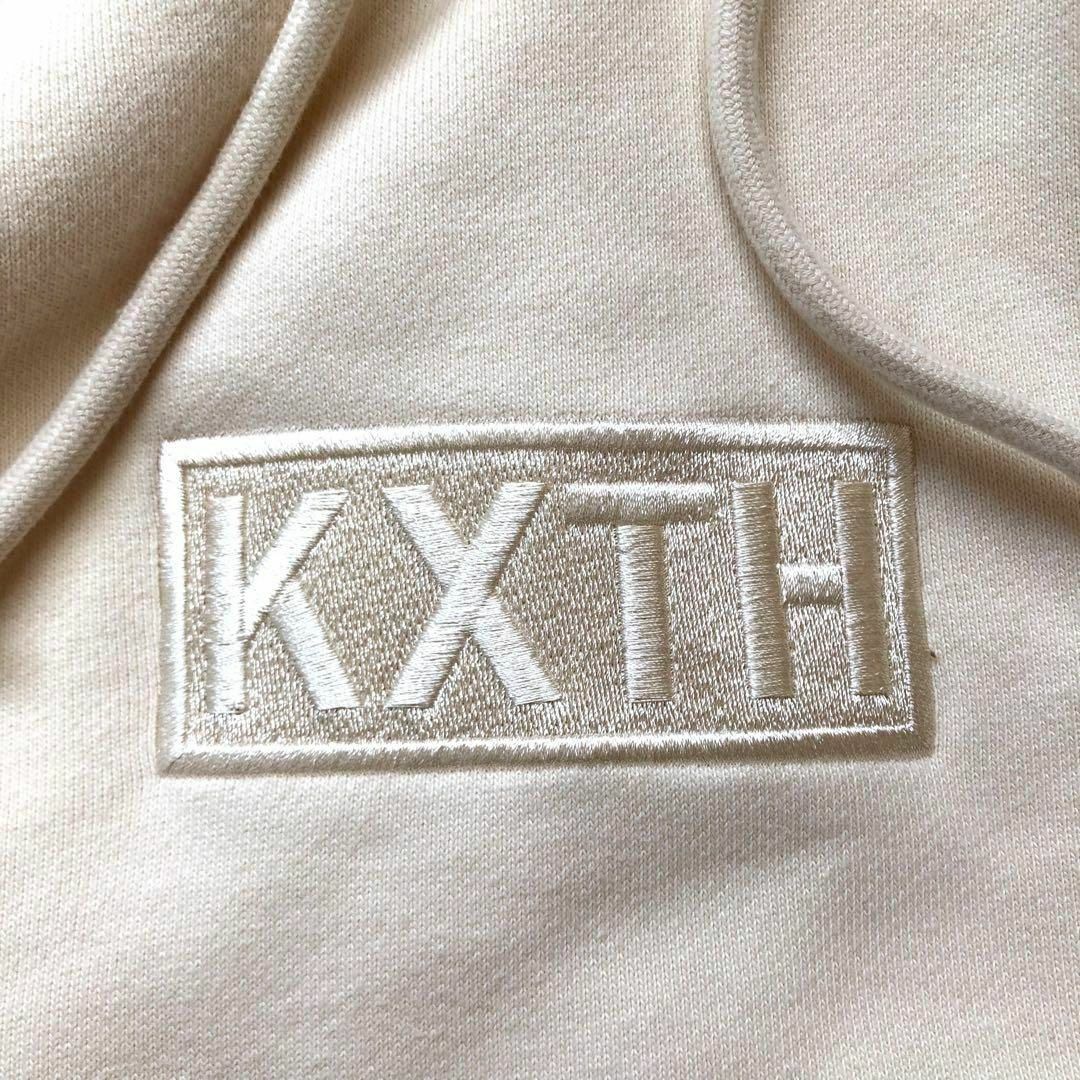 KITH(キス)の【極美品】キス パーカー 10周年限定アイテム 大きいサイズ クリーム XL メンズのトップス(パーカー)の商品写真