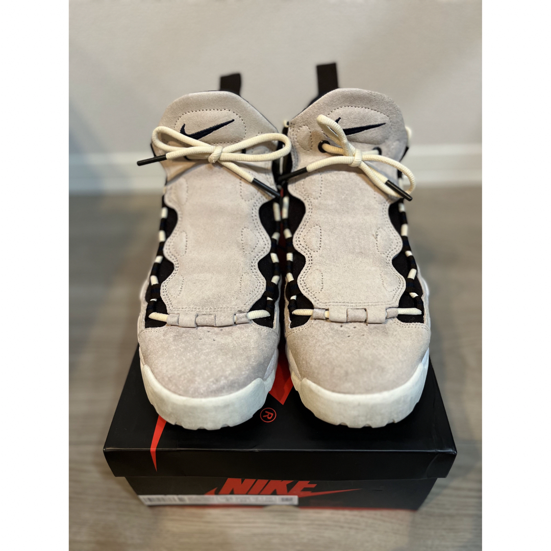 NIKE AIR MORE MONEY スニーカー　新品未使用！