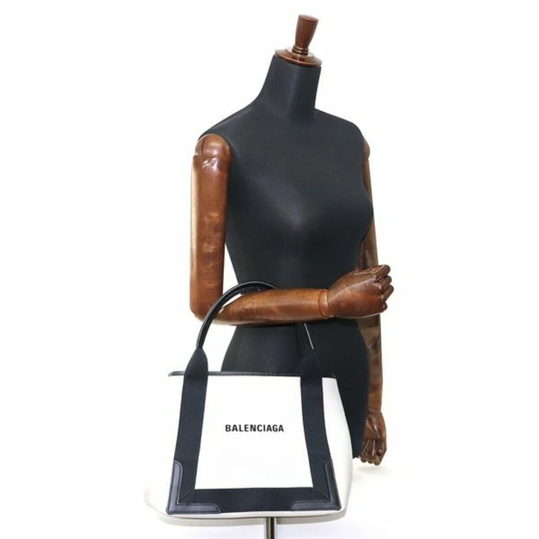 Balenciaga - バレンシアガ 【BALENCIAGA】ネイビーカバ S スモール