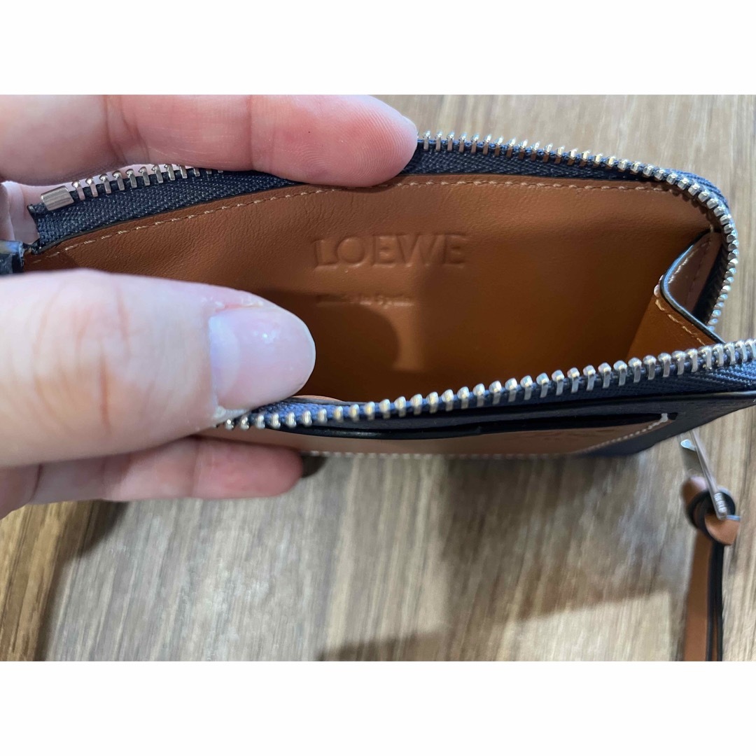 LOEWE(ロエベ)の最終値下げ！【新品未使用】ロエベ　コインカードホルダー　 レディースのファッション小物(コインケース)の商品写真