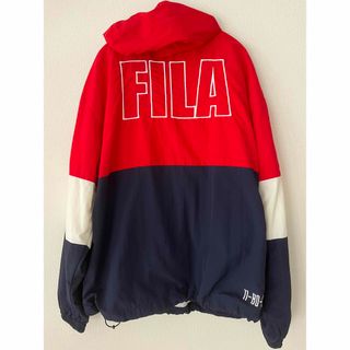 FILA フィラ ロゴ ナイロンアノラックパーカー　ハーフジップ