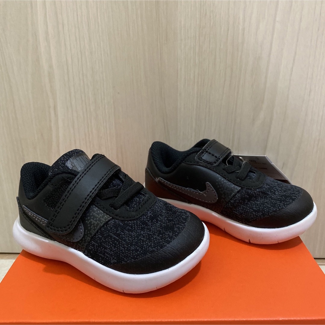 NIKE(ナイキ)の⭐️【新品】ナイキ  スニーカー  12センチ  ブラック⭐️ キッズ/ベビー/マタニティのベビー靴/シューズ(~14cm)(スニーカー)の商品写真