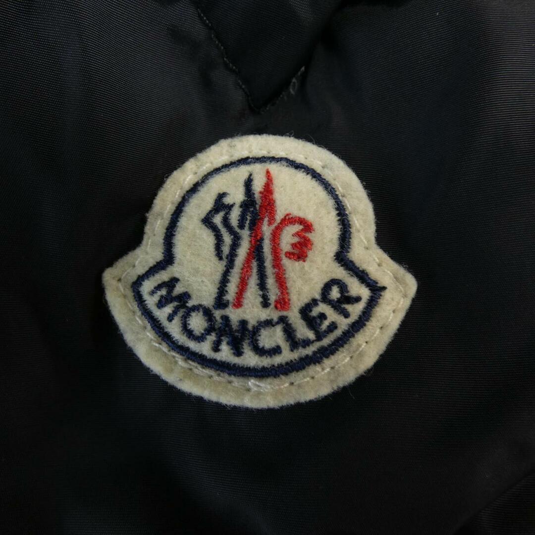 モンクレール MONCLER ダウンジャケット