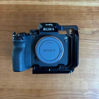 ソニー(SONY)のα7IV SONY ミラーレス ILCE-7M4 ハーフリグ　社外アイカップ(ミラーレス一眼)