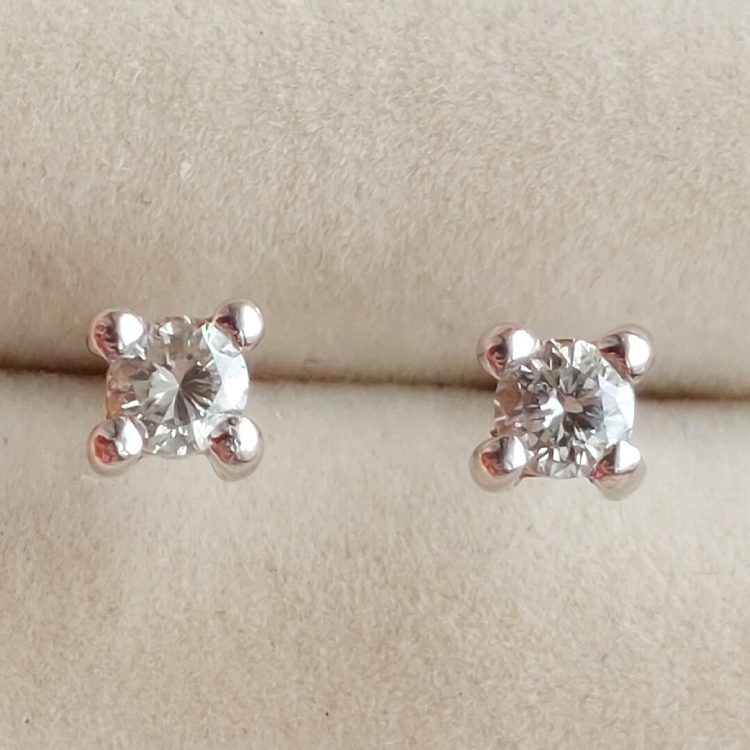 ジュエリーマキ(ジュエリーマキ)のジュエリーマキ【Pt850】ダイヤ0.09ct×2(計0.18ct)一粒ピアス レディースのアクセサリー(ピアス)の商品写真