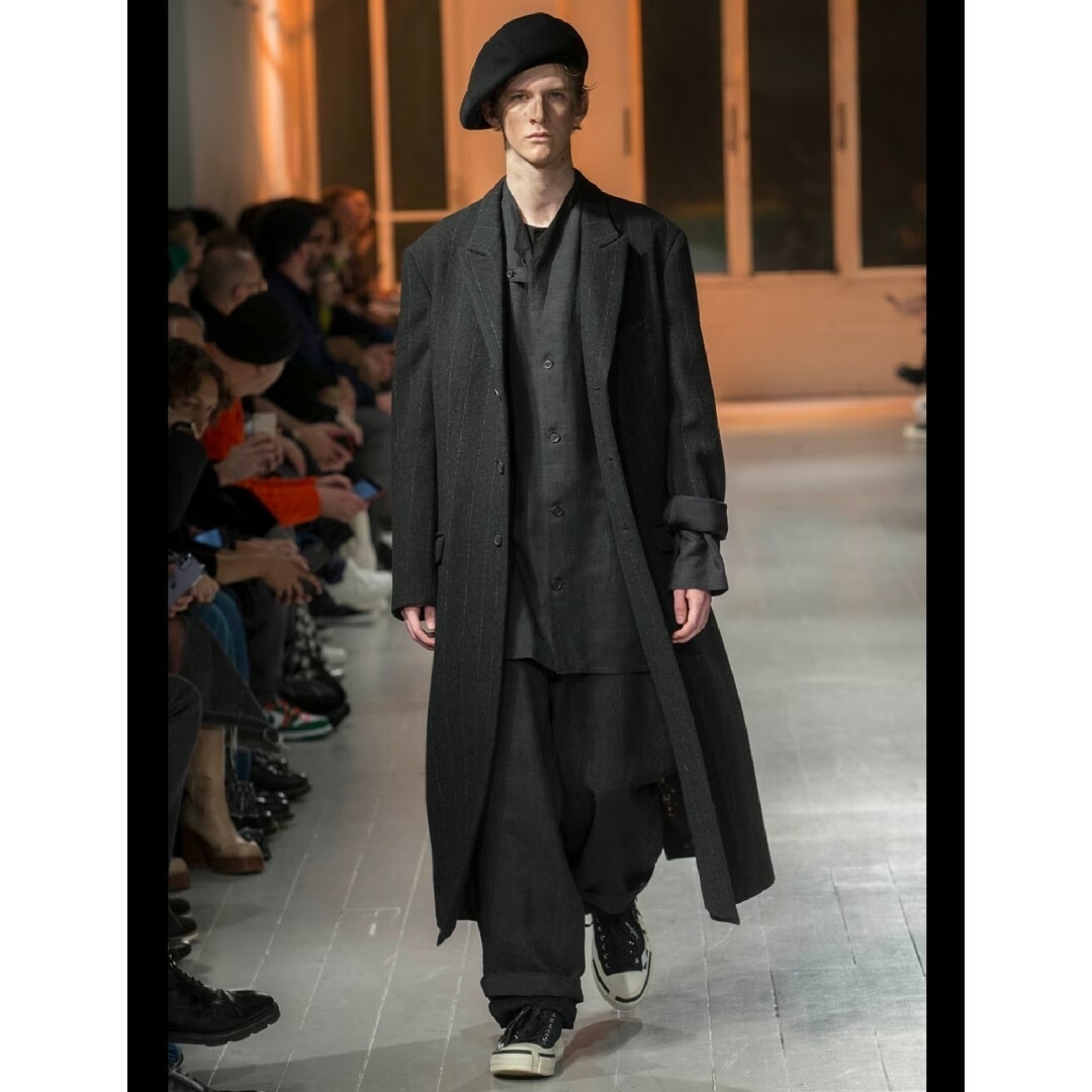 Yohji Yamamoto POUR HOMME(ヨウジヤマモトプールオム)のヨウジヤマモト 20aw 内田すずめ 漢字コート メンズのジャケット/アウター(チェスターコート)の商品写真