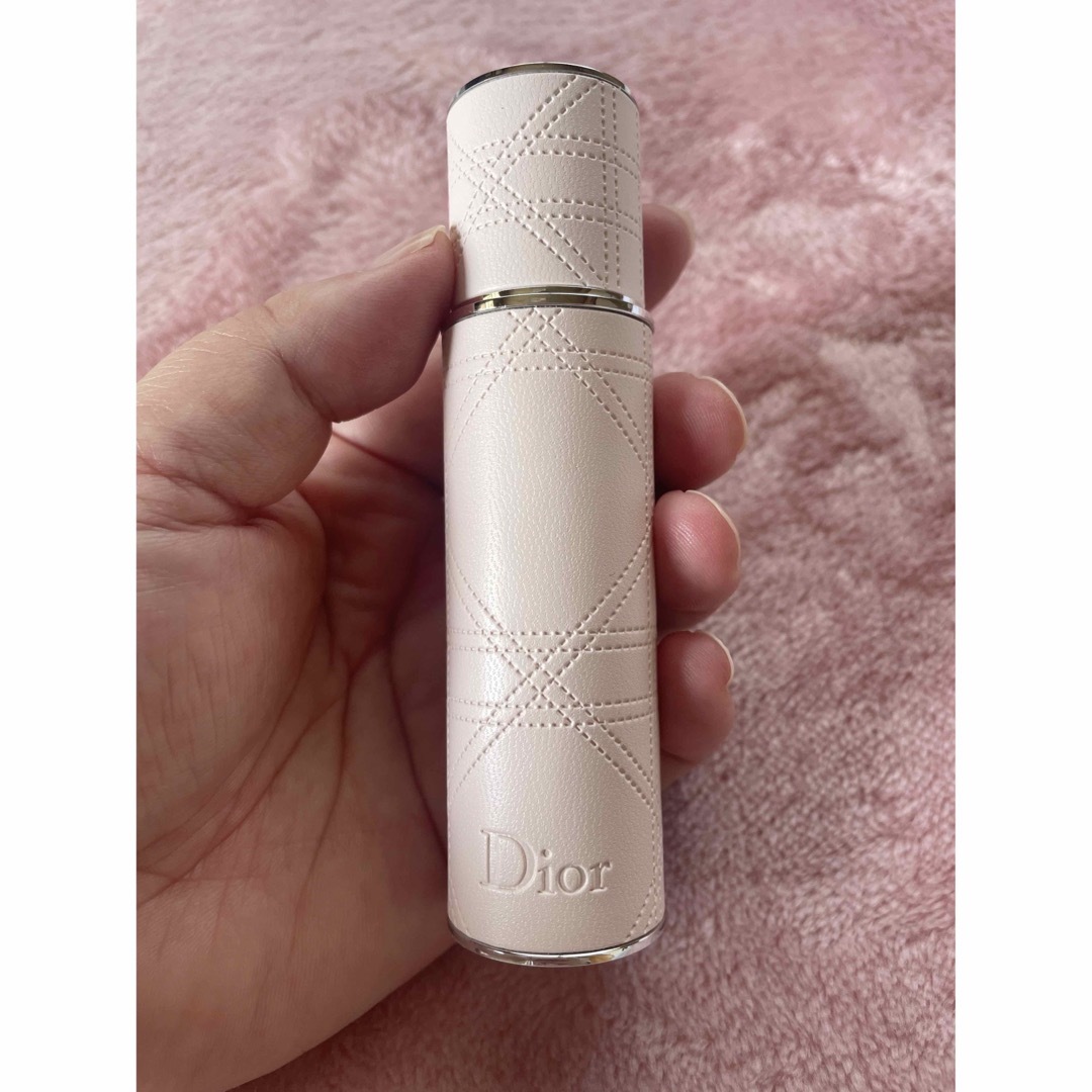 Dior(ディオール)のnyan様専用 ♡Dior♡ブルーミングブーケ アトマイザー コスメ/美容の香水(香水(女性用))の商品写真