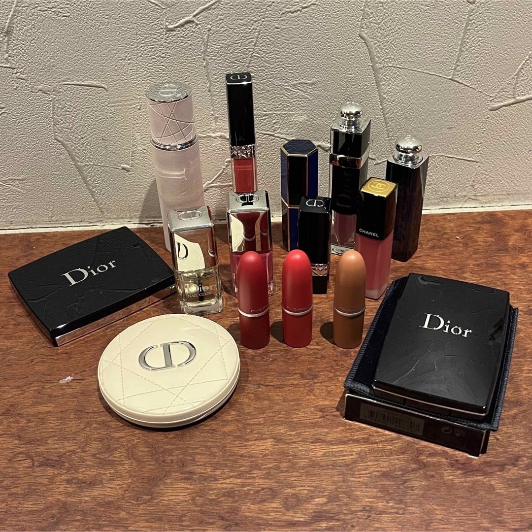 Christian Dior(クリスチャンディオール)のDIOR ディオール コスメセット 化粧品セット　+4 未使用品多数 レディースのレディース その他(その他)の商品写真