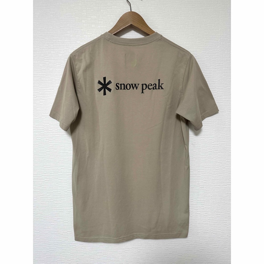 Snow Peak(スノーピーク)の【完売品】snow peak スノーピーク 半袖 Tシャツ ベージュ ロゴ メンズのトップス(Tシャツ/カットソー(半袖/袖なし))の商品写真