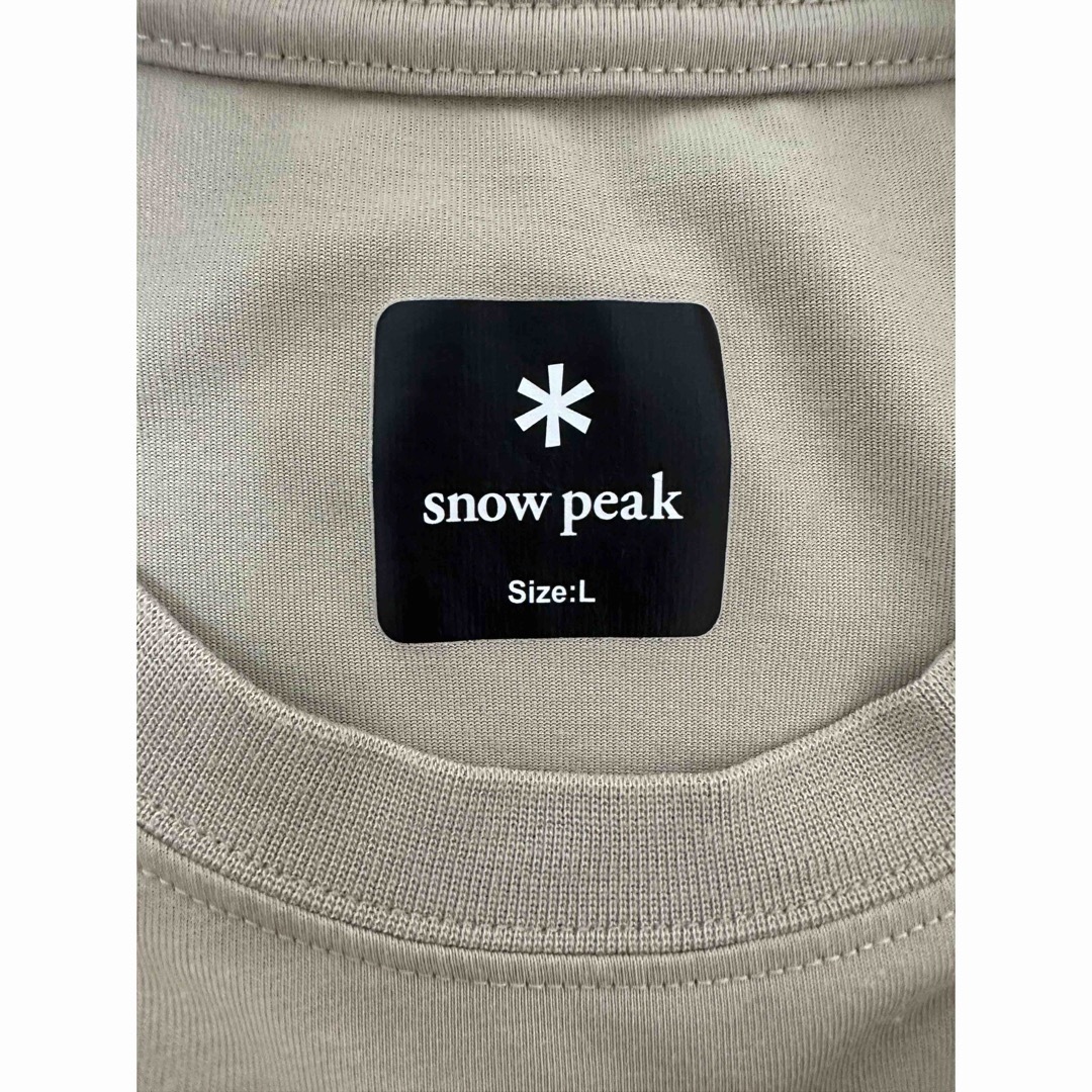 Snow Peak(スノーピーク)の【完売品】snow peak スノーピーク 半袖 Tシャツ ベージュ ロゴ メンズのトップス(Tシャツ/カットソー(半袖/袖なし))の商品写真