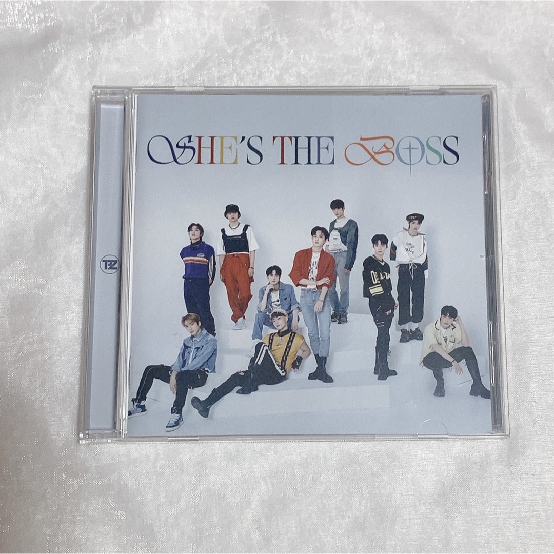 THE BOYZ(ザボーイズ)のTHE BOYZ SHE'S THE BOSS 通常盤B セット エンタメ/ホビーのCD(K-POP/アジア)の商品写真