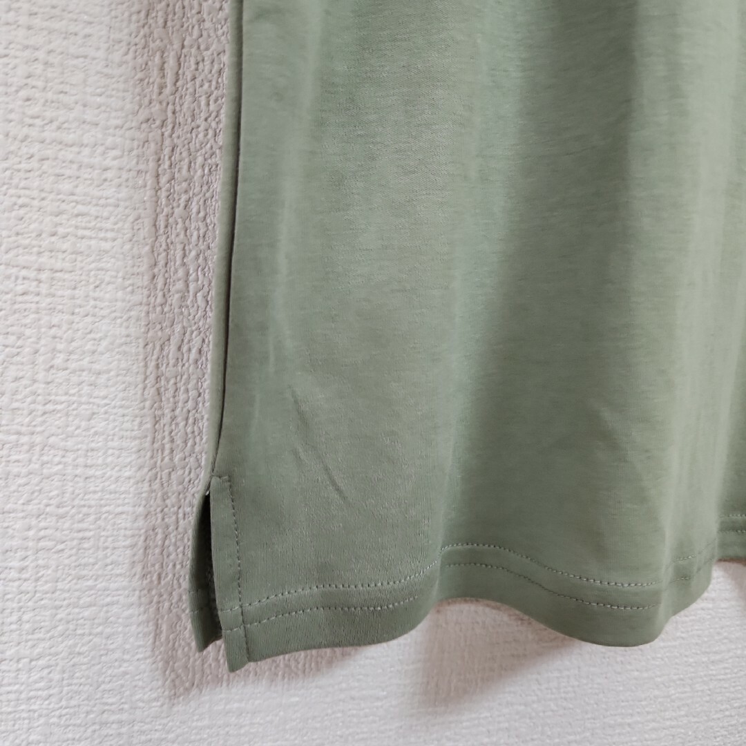 しまむら(シマムラ)の大きいサイズ　クロッシー　キーネック　ランタンスリーブ　Tシャツ　MUMU　GU レディースのトップス(Tシャツ(半袖/袖なし))の商品写真