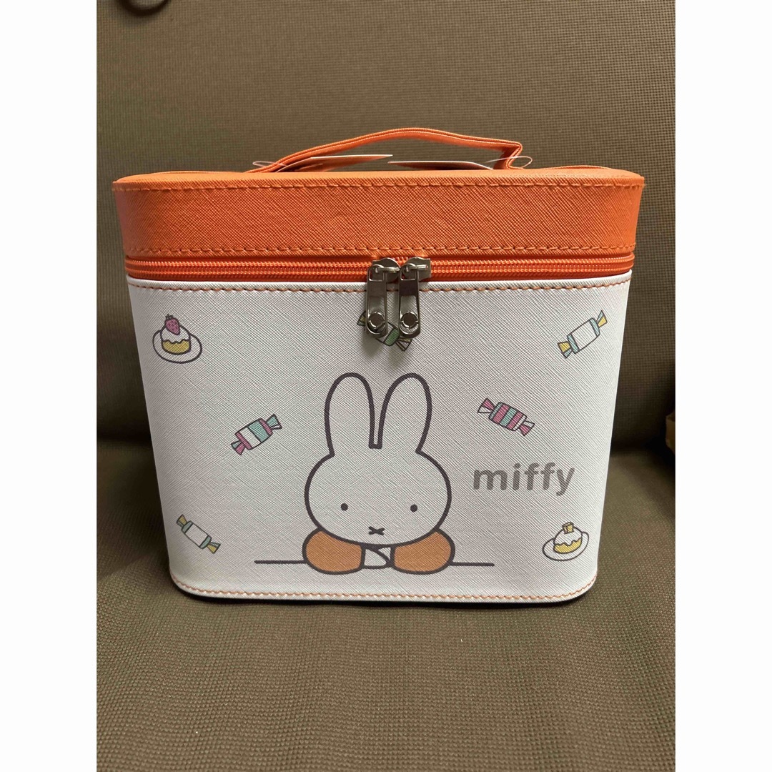 miffy(ミッフィー)のmiffy コスメボックス コスメ/美容のメイク道具/ケアグッズ(メイクボックス)の商品写真