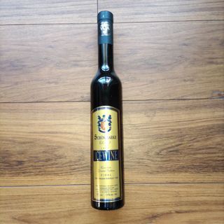 SchönmarkeGold Icewine(ワイン)