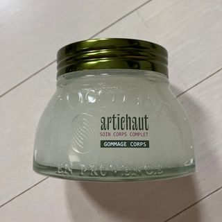 ロクシタン(L'OCCITANE)の新品　値下げ！ロクシタン☆ボディ用スクラブ洗浄料(定価5940円)(ボディスクラブ)