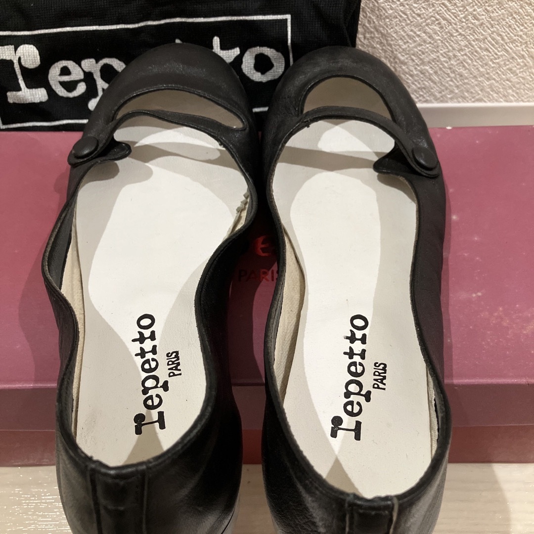 repetto(レペット)の新品試着のみ レア レペット  黒 37.5 ストラップ  レディースの靴/シューズ(バレエシューズ)の商品写真