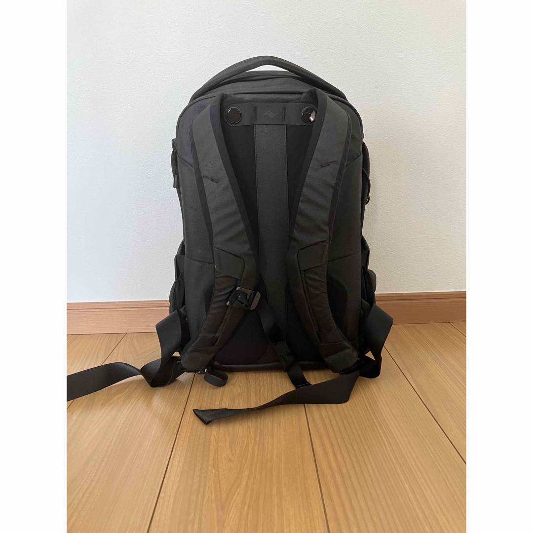 peak design(ピークデザイン)の【peak design】everyday backpack zip 15L スマホ/家電/カメラのカメラ(ケース/バッグ)の商品写真