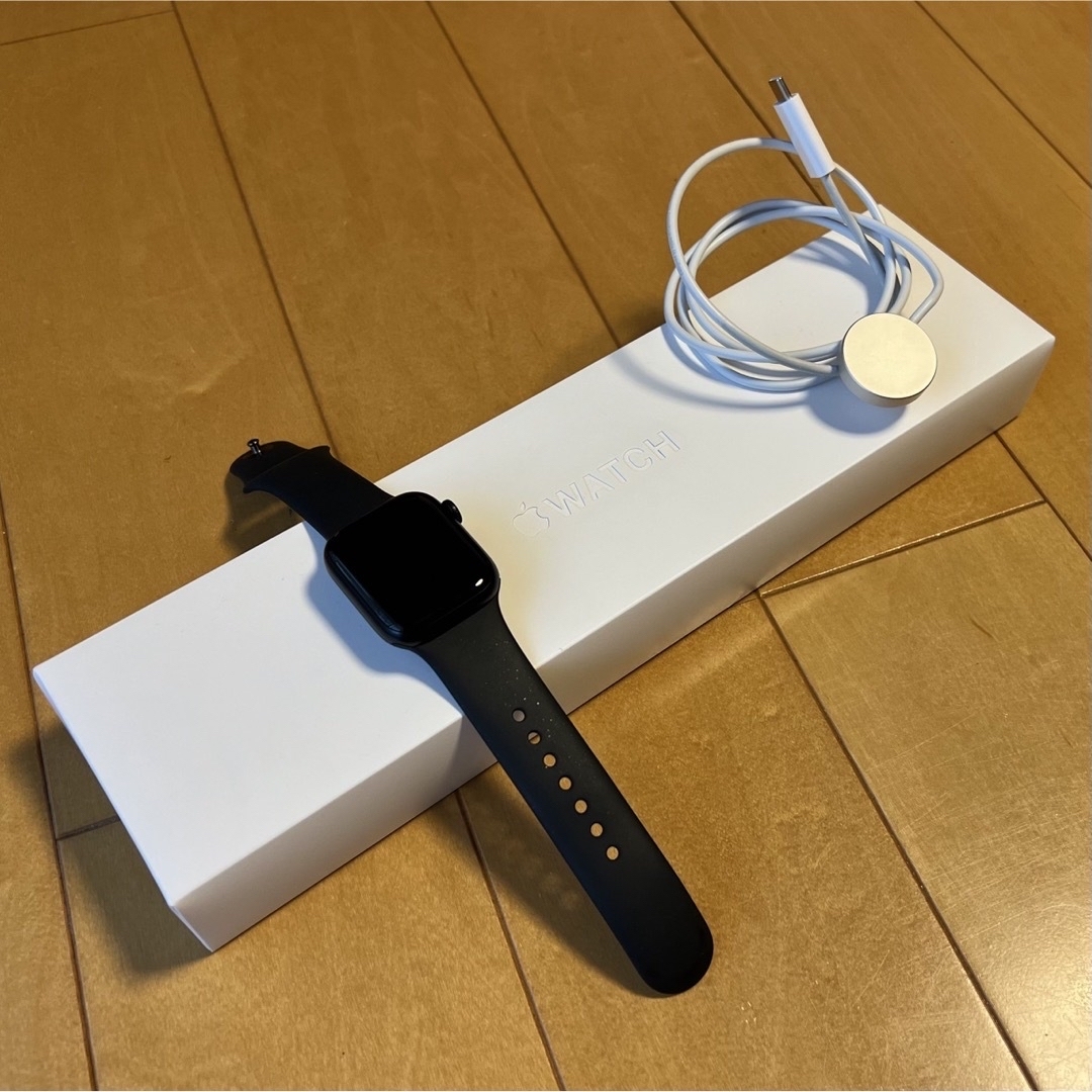 Apple Watch 7 41mm セルラーモデル