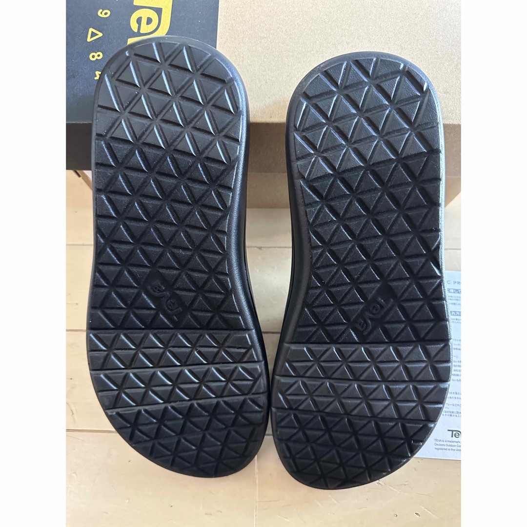 teva voya slide 26cm