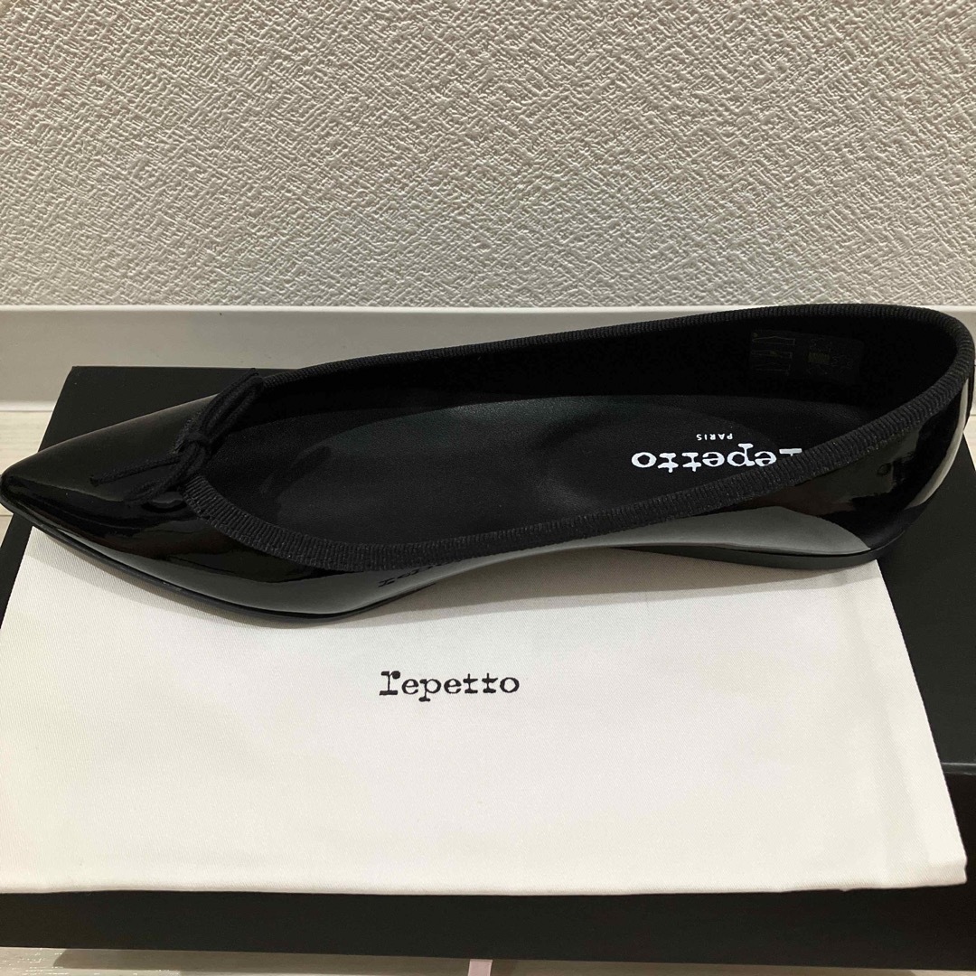 repetto(レペット)の新品未使用 レペット  junon 黒 37.5 24 レディースの靴/シューズ(バレエシューズ)の商品写真