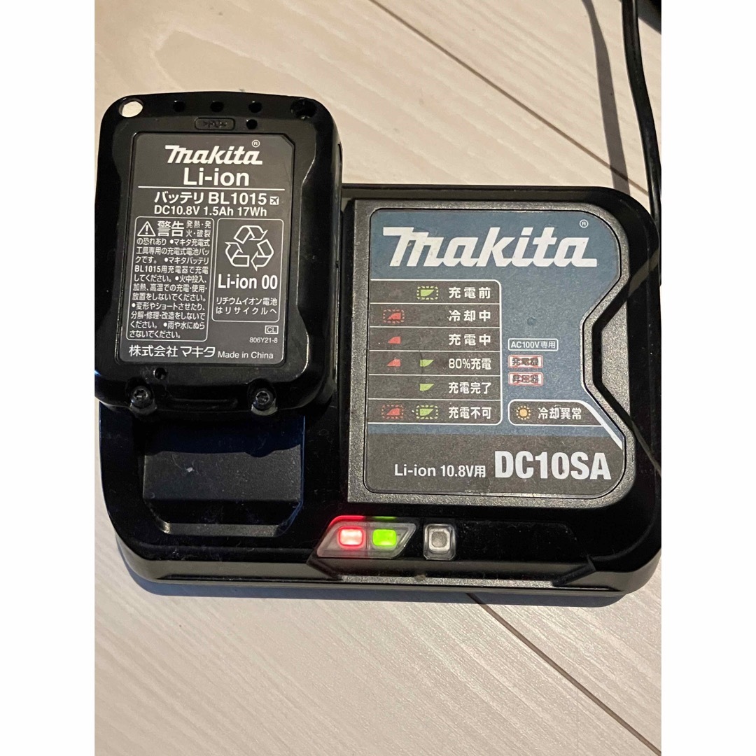Makita - マキタ 充電器とバッテリーの通販 by Nana's shop｜マキタ