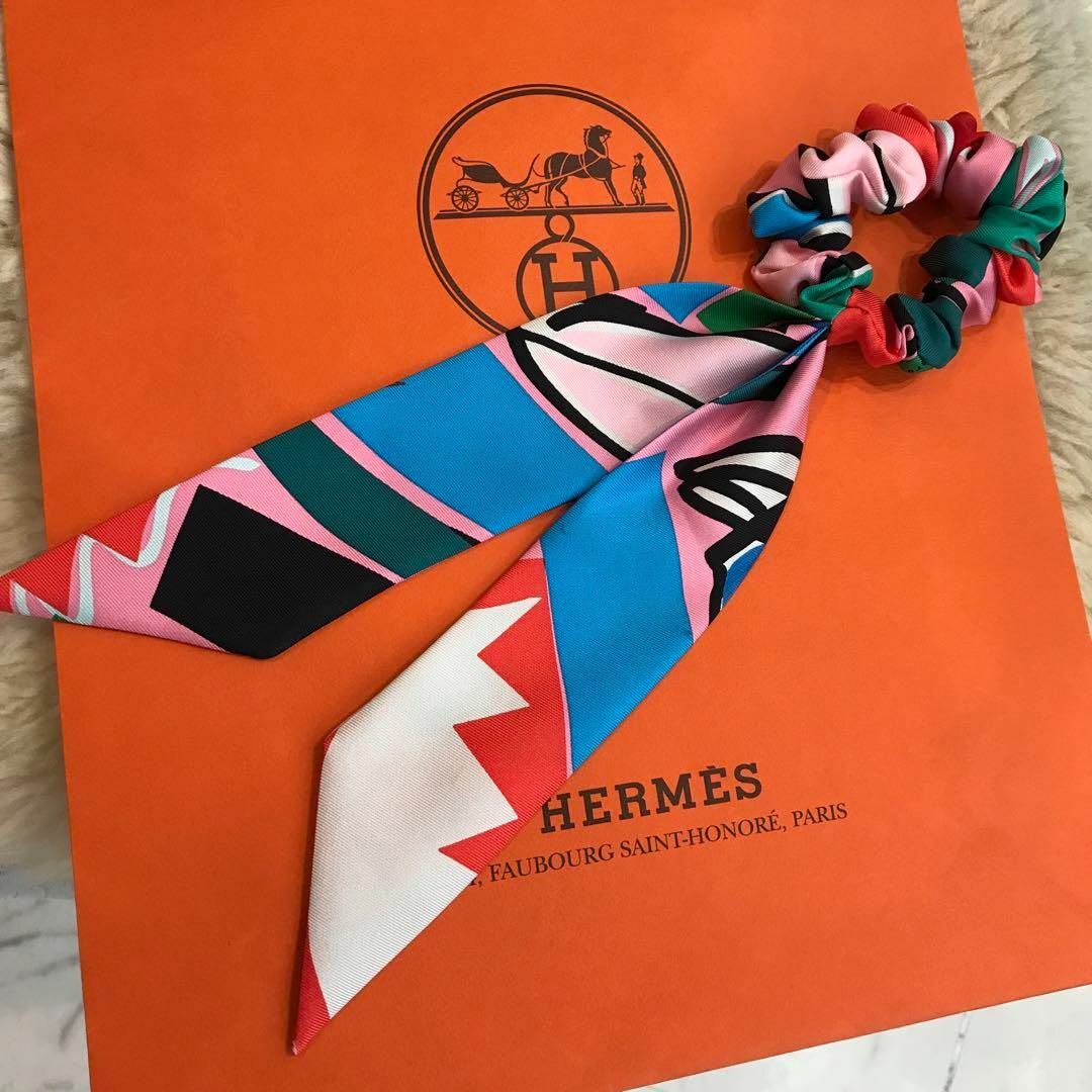 約5cm素材☆美品☆HERMES シュシュ ベッラ  海とサーフとファン　シルク