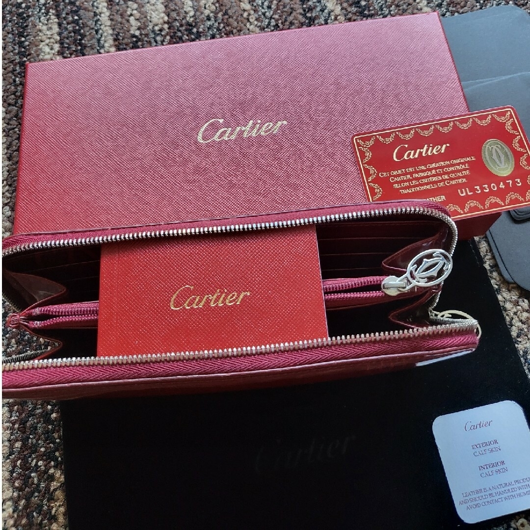 ⭐カルティエ⭐ハッピーバースデーラウンドファスナーウォレット長財布Cartier