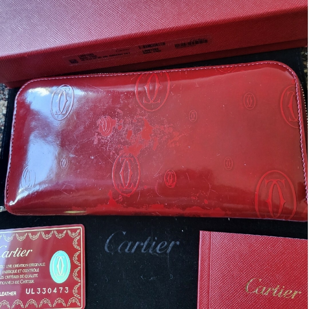 ⭐カルティエ⭐ハッピーバースデーラウンドファスナーウォレット長財布Cartier