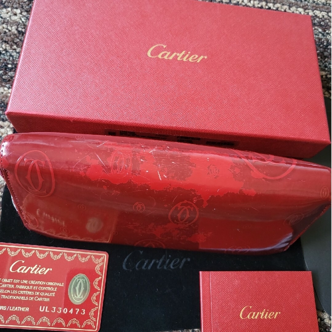 ⭐カルティエ⭐ハッピーバースデーラウンドファスナーウォレット長財布Cartier